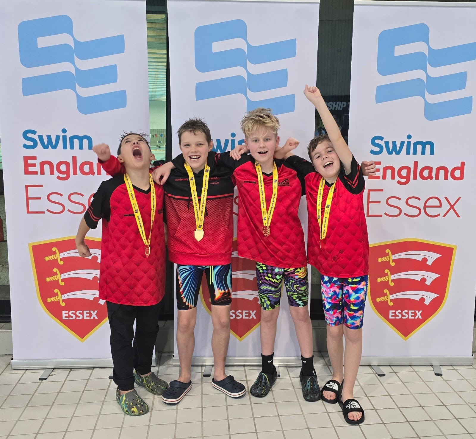 9/10 year old relay team